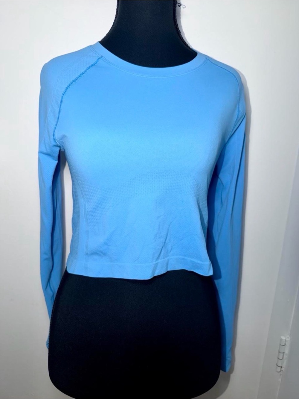 athleta long sleeve crop top